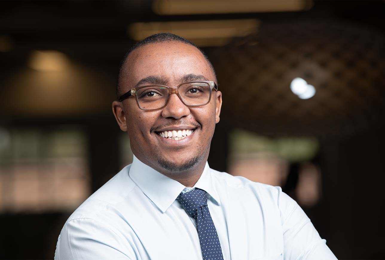Khalid Issa leads our corporate, commercial, and IP practice with incisiveness and cross-border perspective. As a qualified financial adviser, he combines legal and investment acumen to deliver strategic solutions.